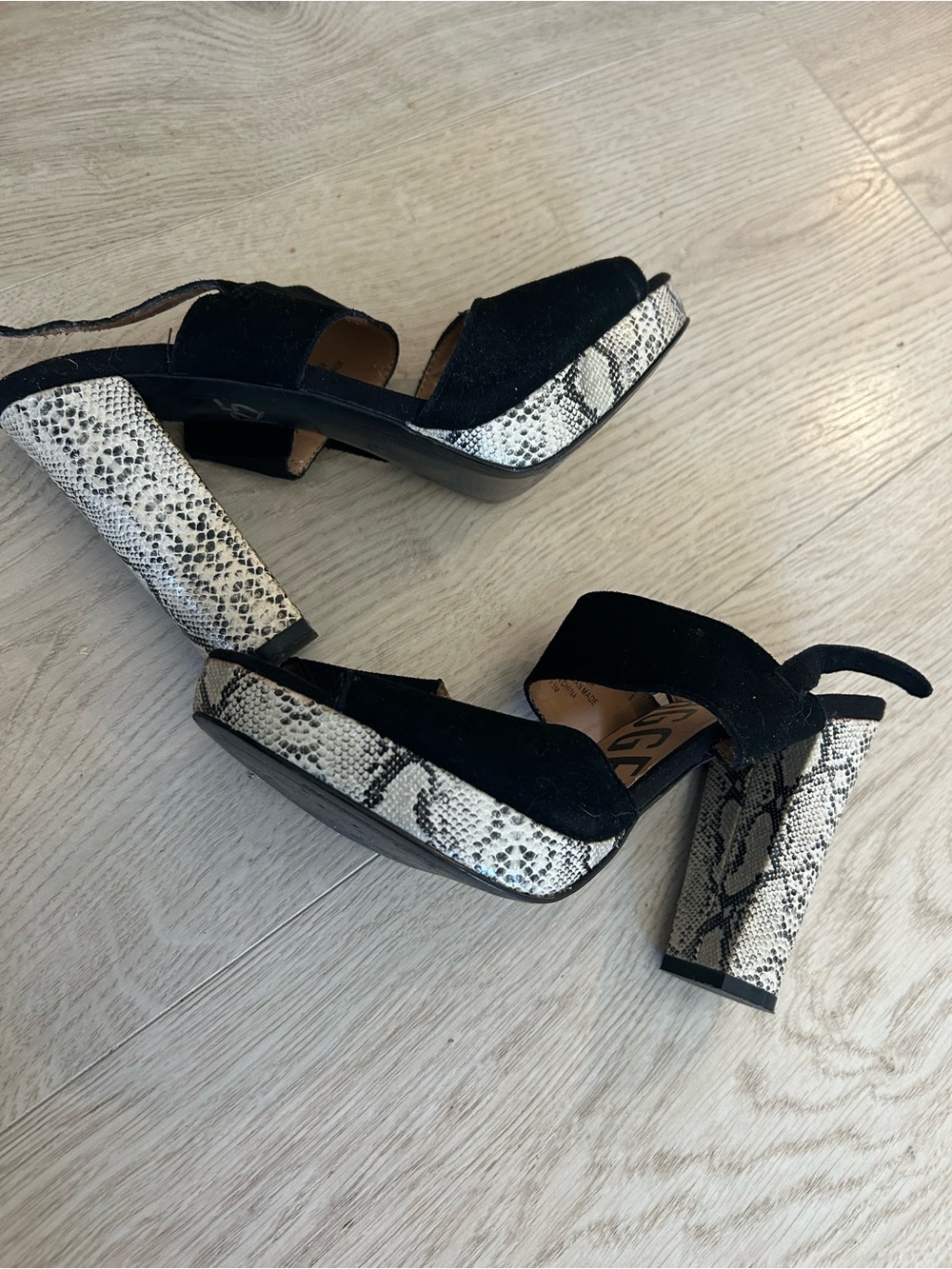 Kelsi Dagger Black Suede Sandals with Snake-Print Block Heel